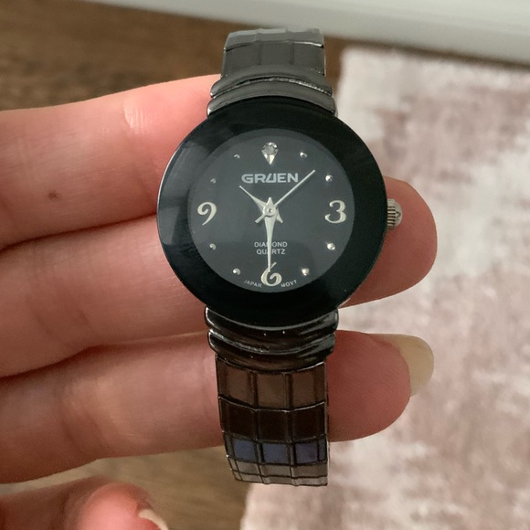 Vintage GRUEN Dimond Ladies Watch Black Tone Stretch Band in original box GU5015 - Picture 3 of 16
